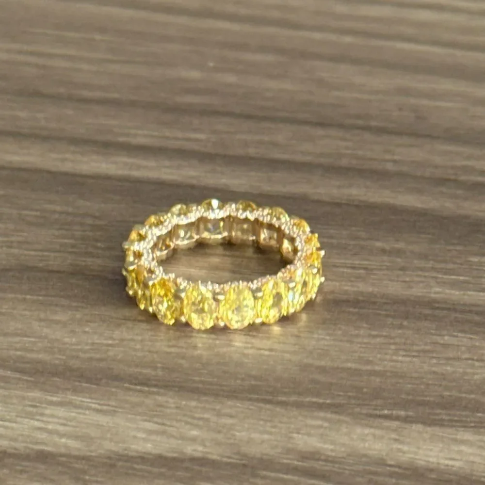 Yellow diamond Ring Q566
